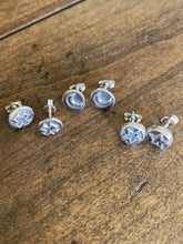 Load image into Gallery viewer, Fine Silver Stud Earrings