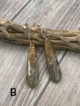 Load image into Gallery viewer, Golden Sunstone Sterling Silver Earrings