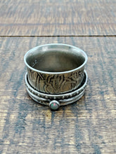 Load image into Gallery viewer, Sterling Silver Spinner Rings