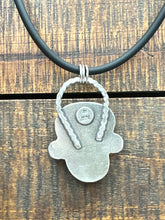 Load image into Gallery viewer, The Sierra Pendant