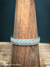 Load image into Gallery viewer, Snakeskin Ring Band
