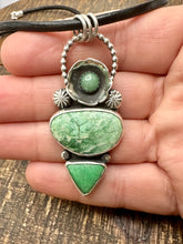 Load image into Gallery viewer, The Verde Pendant
